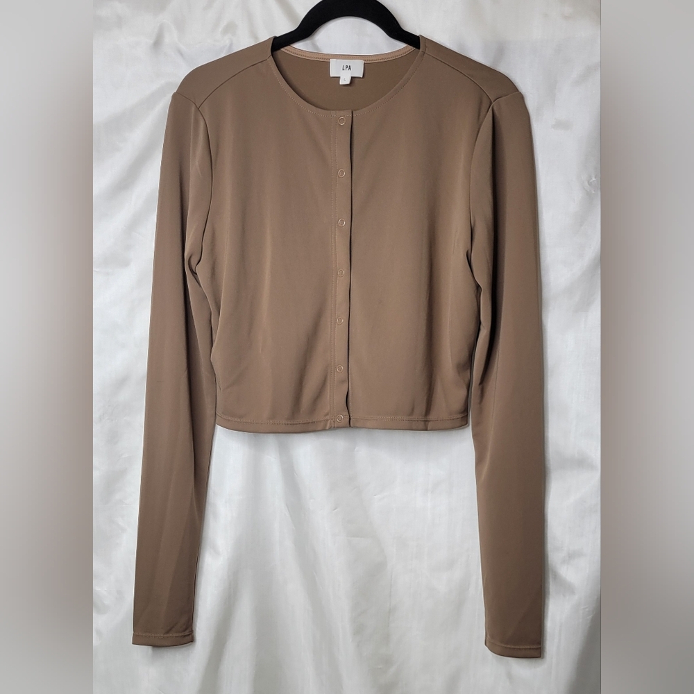LPA push button crop top, mushroom color